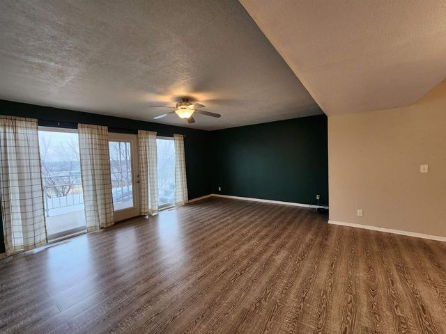 3721 35th Street 1, Moline, IL 61265