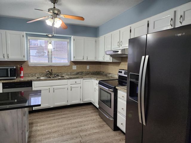 3721 35th Street 1, Moline, IL 61265