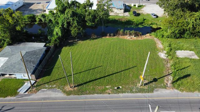 7154 Park Ave, Houma, LA 70360