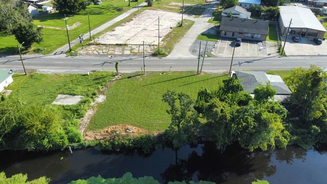 7154 Park Ave, Houma, LA 70360