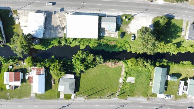 7154 Park Ave, Houma, LA 70360