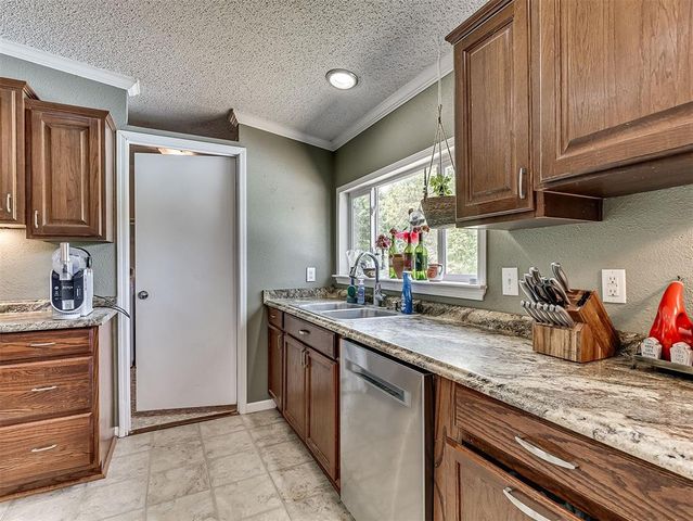 19401 SE 134th Street, Mcloud, OK 74851