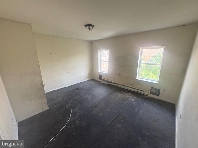 1802 W MONTGOMERY AVE, Philadelphia, PA 19121