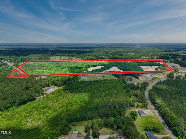 2044 Wire Road, Bunnlevel, NC 28323