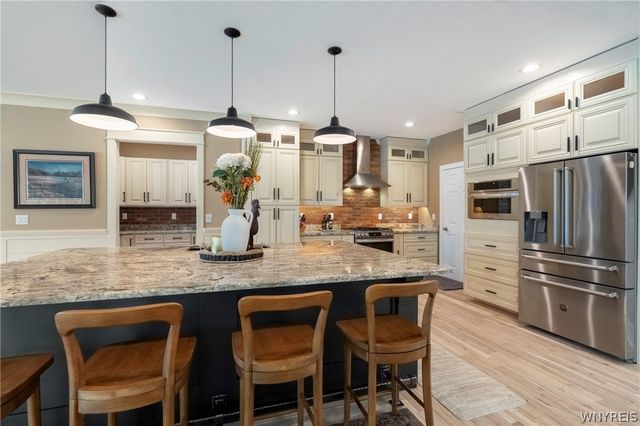 4990 Kraus Road, Clarence, NY 14031