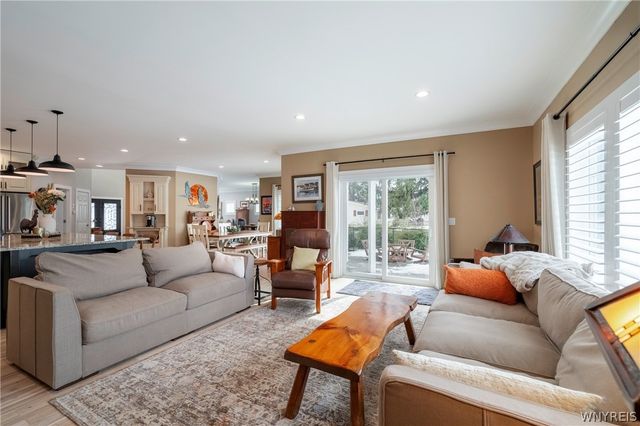 4990 Kraus Road, Clarence, NY 14031