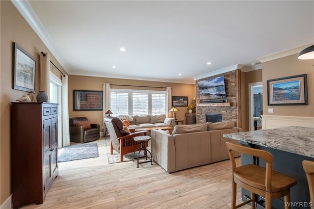 4990 Kraus Road, Clarence, NY 14031