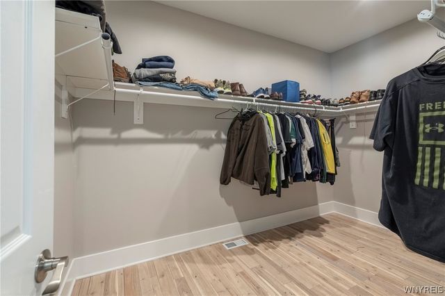 4990 Kraus Road, Clarence, NY 14031