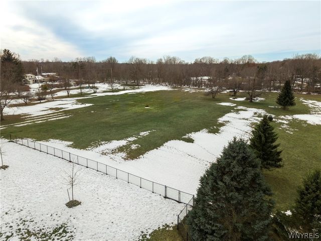 4990 Kraus Road, Clarence, NY 14031