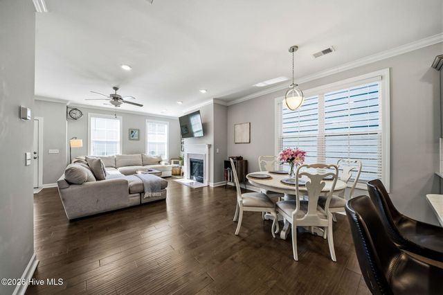 7163 Maple Leaf Drive, Wilmington, NC 28411