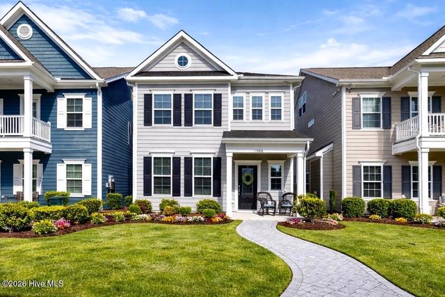 7163 Maple Leaf Drive, Wilmington, NC 28411