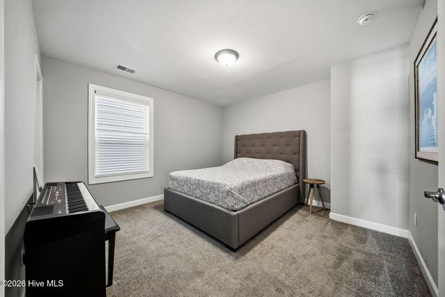 7163 Maple Leaf Drive, Wilmington, NC 28411