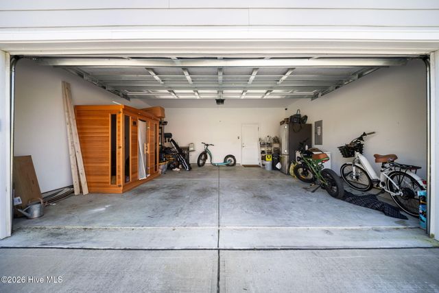 7163 Maple Leaf Drive, Wilmington, NC 28411