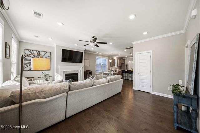 7163 Maple Leaf Drive, Wilmington, NC 28411