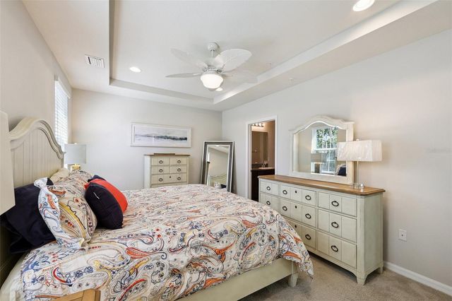 8382 ENCLAVE WAY 102, Sarasota, FL 34243