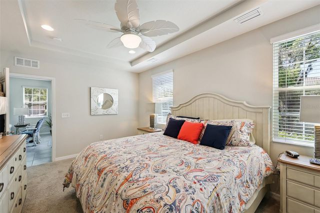 8382 ENCLAVE WAY 102, Sarasota, FL 34243