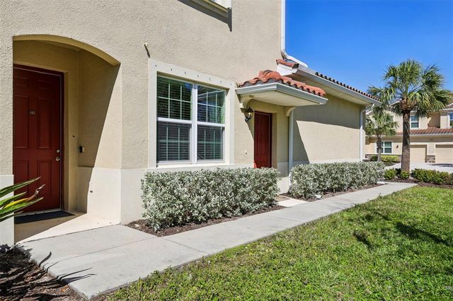 8382 ENCLAVE WAY 102, Sarasota, FL 34243