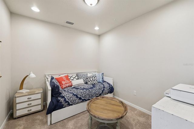 8382 ENCLAVE WAY 102, Sarasota, FL 34243