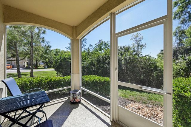 8382 ENCLAVE WAY 102, Sarasota, FL 34243