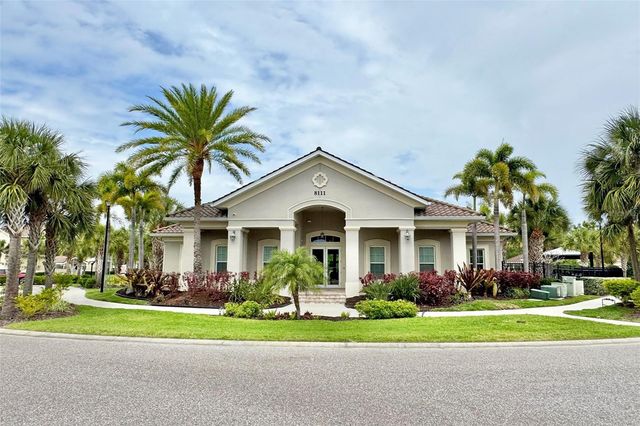 8382 ENCLAVE WAY 102, Sarasota, FL 34243