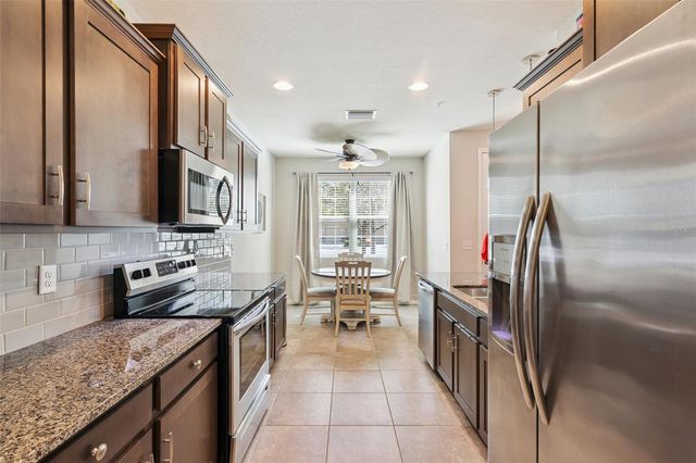 8382 ENCLAVE WAY 102, Sarasota, FL 34243