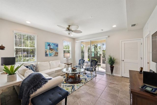 8382 ENCLAVE WAY 102, Sarasota, FL 34243