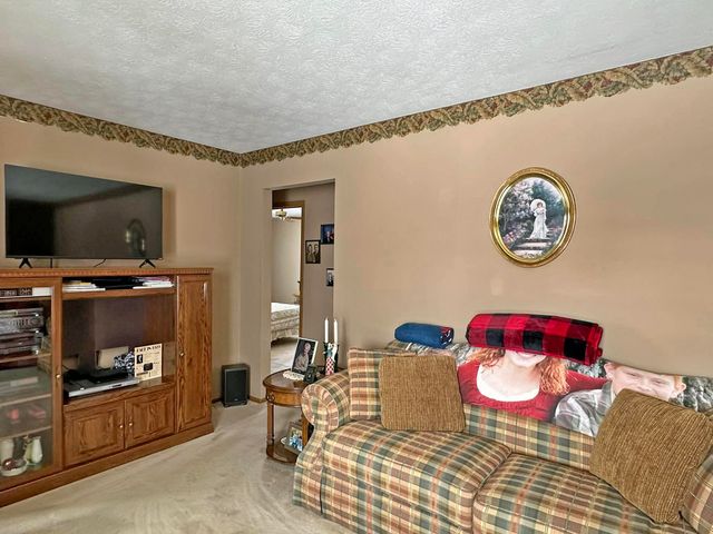 1136 Foxboro Road 1136 Foxboro Road, Springfield, OH 45503