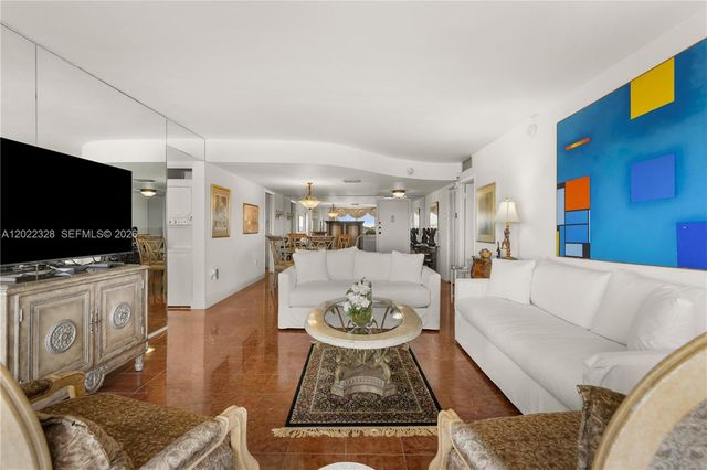 210 Sea View Drive 611, Key Biscayne, FL 33149