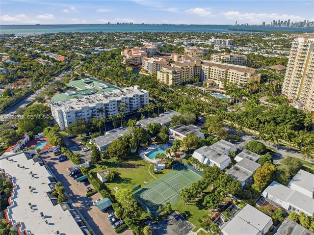 210 Sea View Drive 611, Key Biscayne, FL 33149