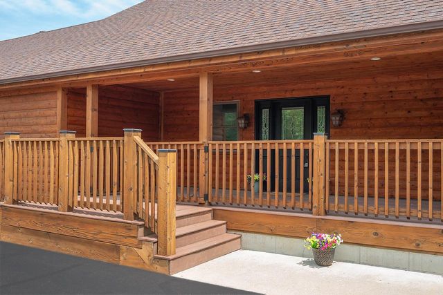 W303S10481 Sandy Beach ROAD, Mukwonago, WI 53149