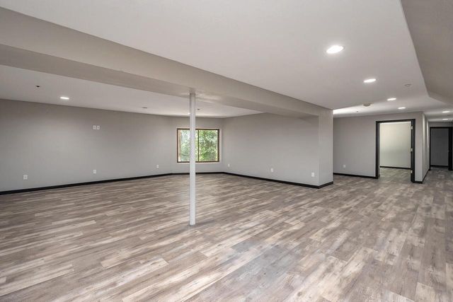 W303S10481 Sandy Beach ROAD, Mukwonago, WI 53149