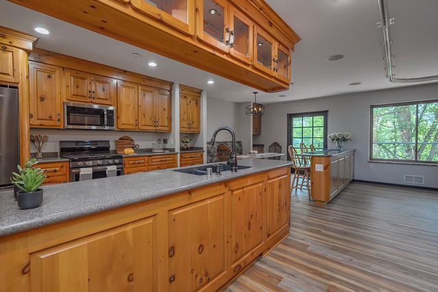 W303S10481 Sandy Beach ROAD, Mukwonago, WI 53149