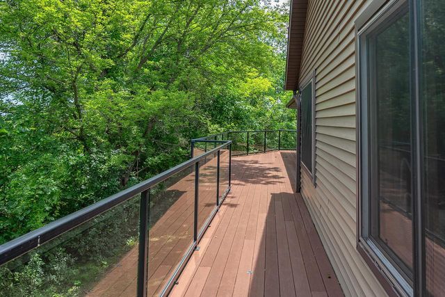 W303S10481 Sandy Beach ROAD, Mukwonago, WI 53149