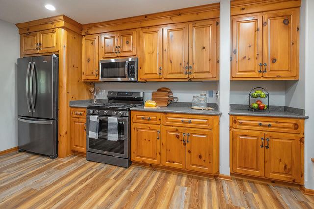 W303S10481 Sandy Beach ROAD, Mukwonago, WI 53149