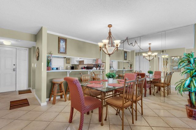 770 Sundial Court 400, Fort Walton Beach, FL 32548