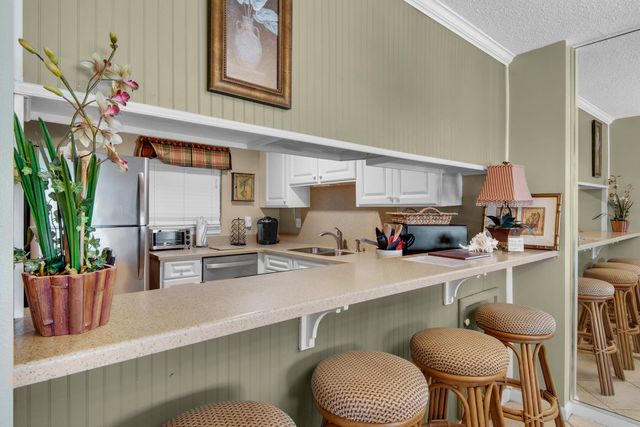 770 Sundial Court 400, Fort Walton Beach, FL 32548