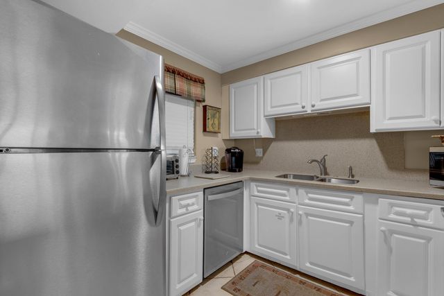 770 Sundial Court 400, Fort Walton Beach, FL 32548