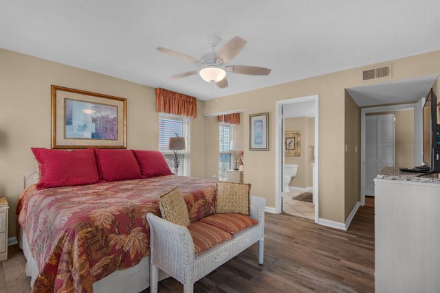 770 Sundial Court 400, Fort Walton Beach, FL 32548