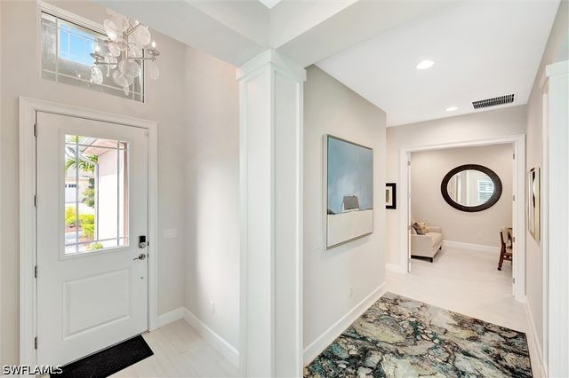 5743 Highbourne DR, Naples, FL 34113