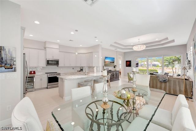 5743 Highbourne DR, Naples, FL 34113