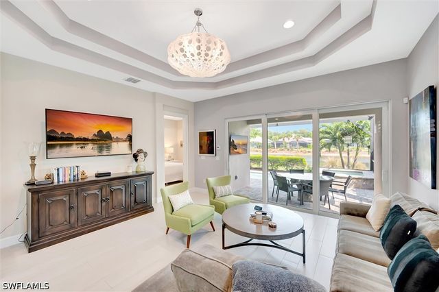 5743 Highbourne DR, Naples, FL 34113