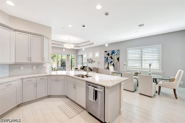 5743 Highbourne DR, Naples, FL 34113