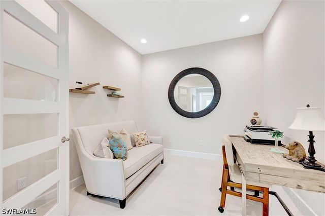 5743 Highbourne DR, Naples, FL 34113