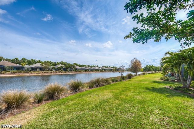 5743 Highbourne DR, Naples, FL 34113