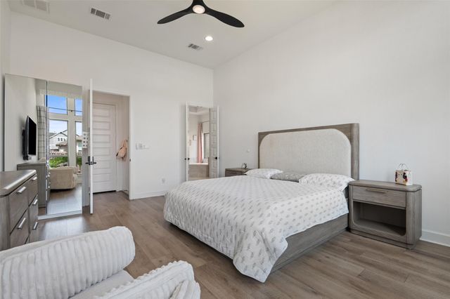 912 Rabbit Brush RD, Leander, TX 78641