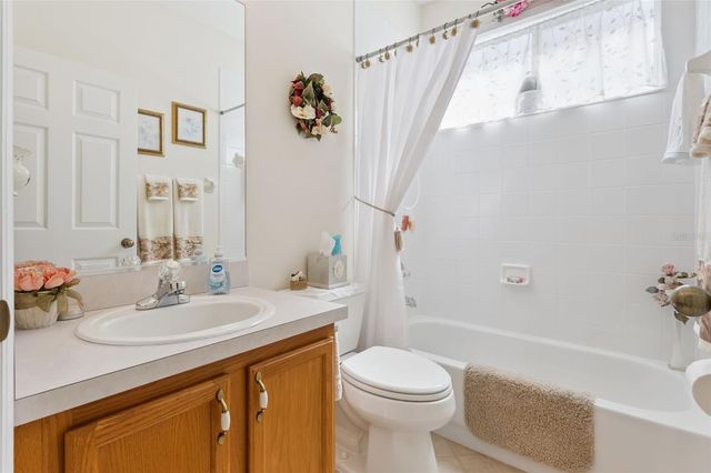 25239 CRANES ROOST CIRCLE, Leesburg, FL 34748