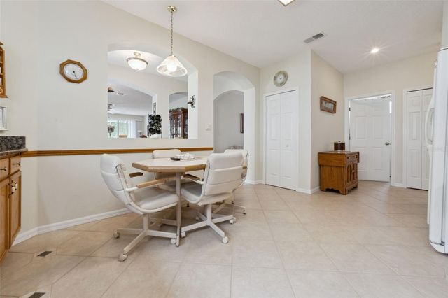 25239 CRANES ROOST CIRCLE, Leesburg, FL 34748