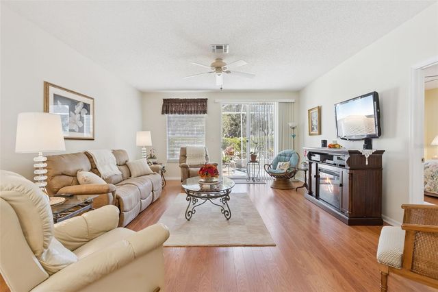 25239 CRANES ROOST CIRCLE, Leesburg, FL 34748