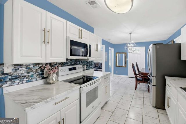 1101 Lloyd Drive, Forest Park, GA 30297
