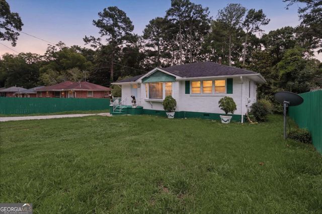 1101 Lloyd Drive, Forest Park, GA 30297